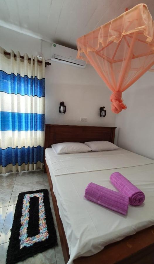 היקדואה Guesthouse Kind And Love מראה חיצוני תמונה